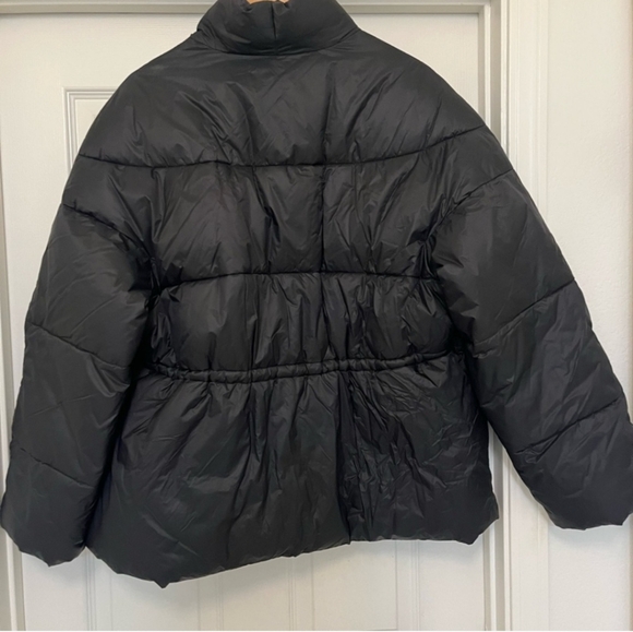 J CREW Signature Puffer Black Women's XL Jacket WORN ONCE - Picture 10 of 16